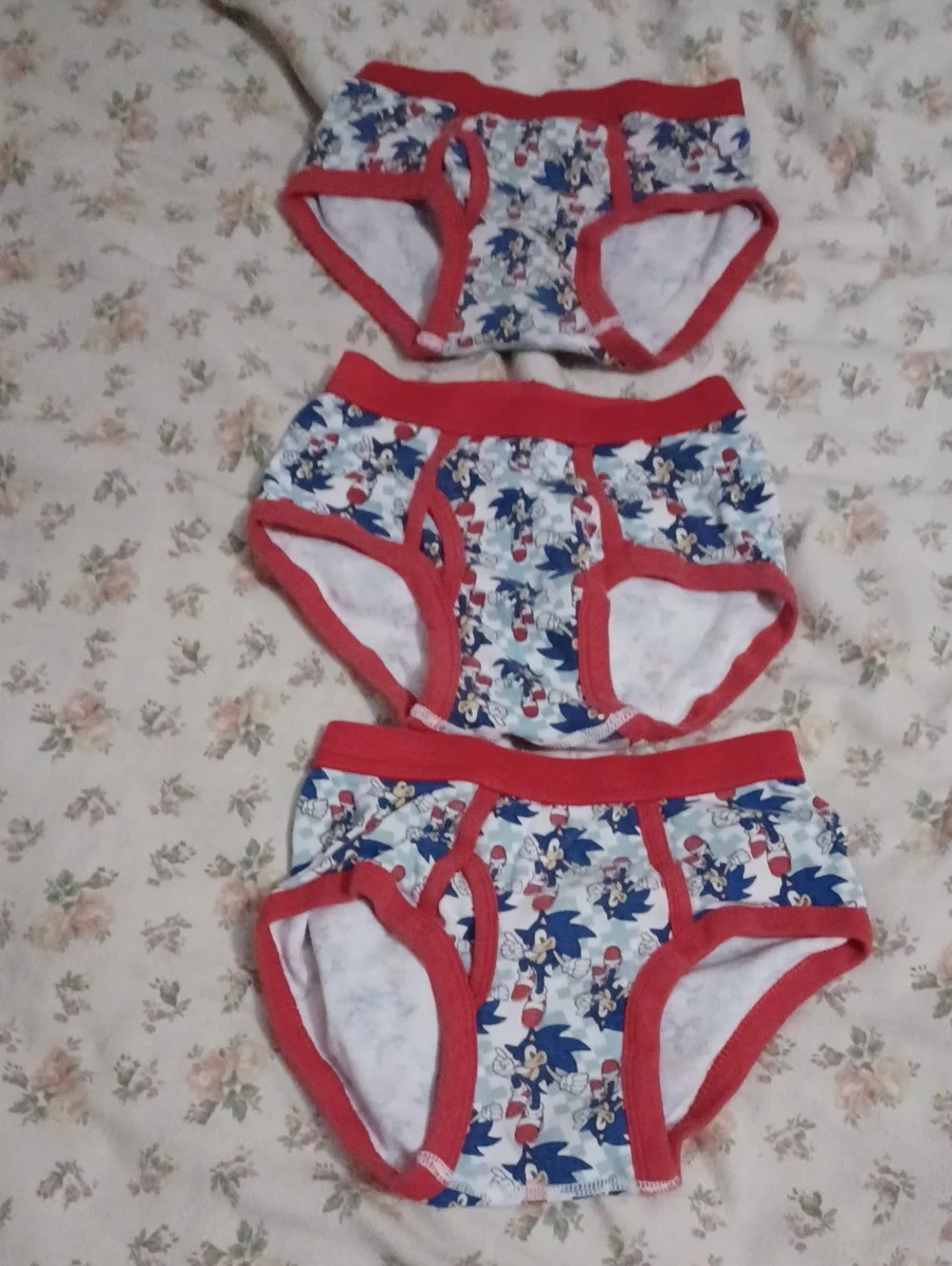 NEW Bundle Of 15 Sonic The Hedgehog Boys Briefs Underwear Size 8